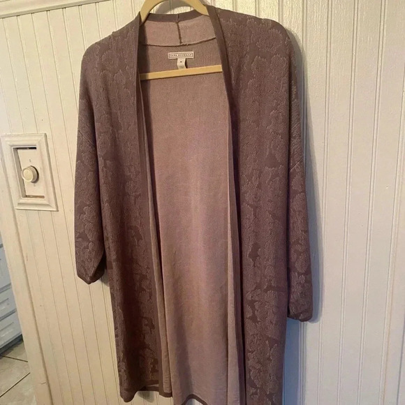 Dana Buchman Sweaters - Dana Buchman open cardigan